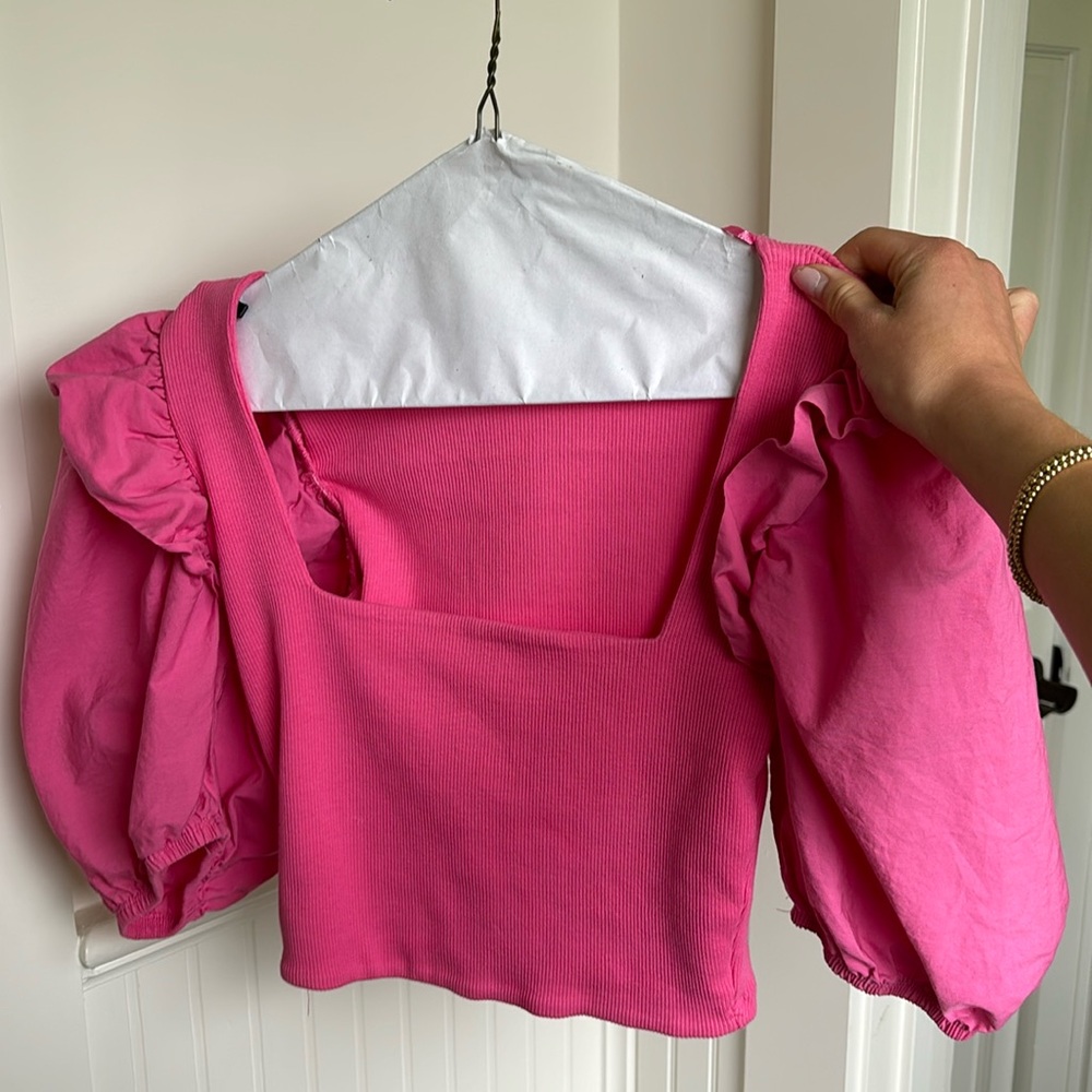 Zara pink balloon top size xs barely worn